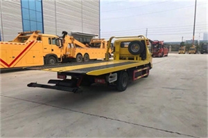 江都非事故拖车